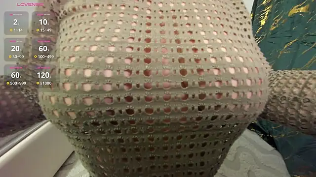 Snapshot of innocent_eva1 chatting on 4, 12, 2025 innocent eva1 online show from 4, 12, 2025