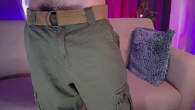 Liam V online show from 1, 2, 2026