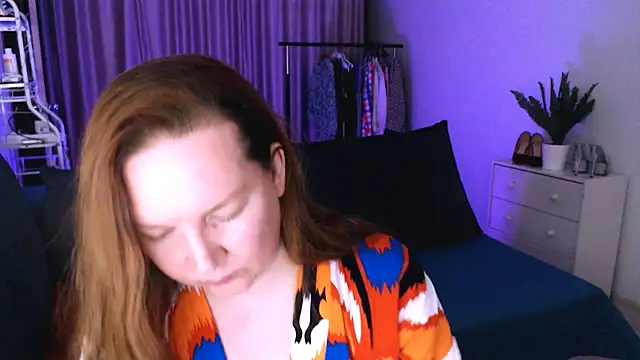 Snapshot of GoddessLara chatting on 14, 1, 2025 GoddessLara online show from 14, 1, 2025