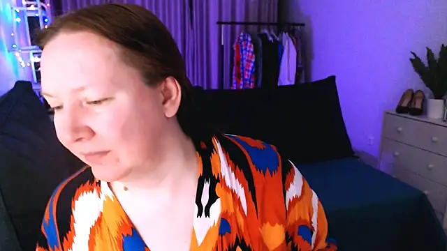 Snapshot of GoddessLara chatting on 18, 3, 2025 GoddessLara online show from 18, 3, 2025