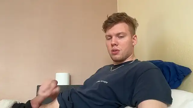 sexybooii6968 online show from 28, 10, 2025