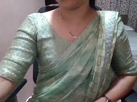 Snapshot of Pinky_4 chatting on 28, 7, 2026 Pinky 4 online show from 28, 7, 2026