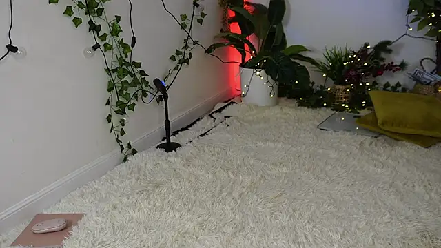 ScarletBlaze online show from 19, 1, 2025