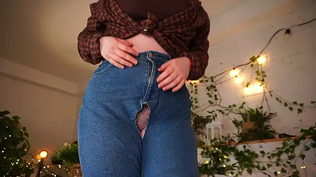 Snapshot of ScarletBlaze chatting on 21, 2, 2026 ScarletBlaze online show from 21, 2, 2026