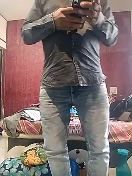 Snapshot of hornydick4you chatting on 19, 12, 2024 hornydick4you online show from 19, 12, 2024