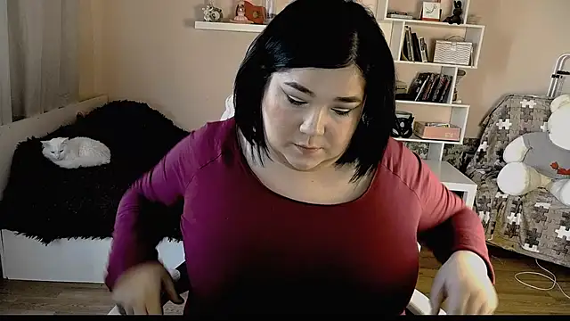 Snapshot of Vi-Vixen chatting on 9, 3, 2025 Vi-Vixen online show from 9, 3, 2025
