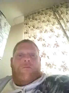 Baumhackel online show from 12, 4, 2026