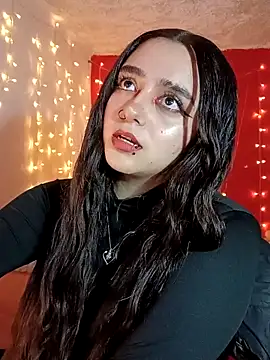 IvonneT online show from 20, 2, 2025