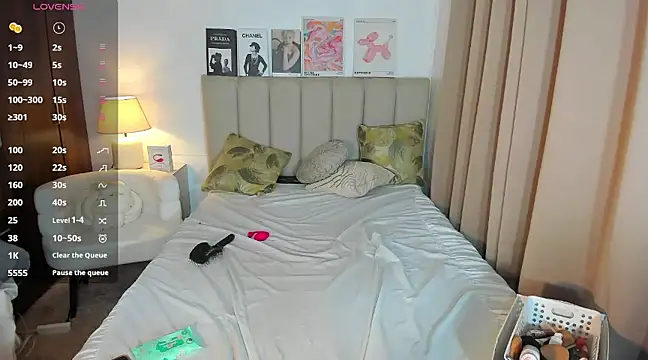 webcumgodess online show from 21, 2, 2025