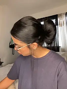 trianawhite online show from 20, 12, 2025