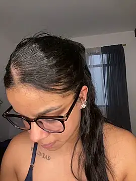 trianawhite online show from 5, 2, 2026