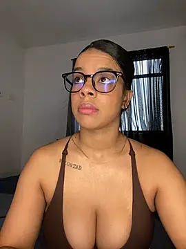 trianawhite online show from 9, 7, 2026