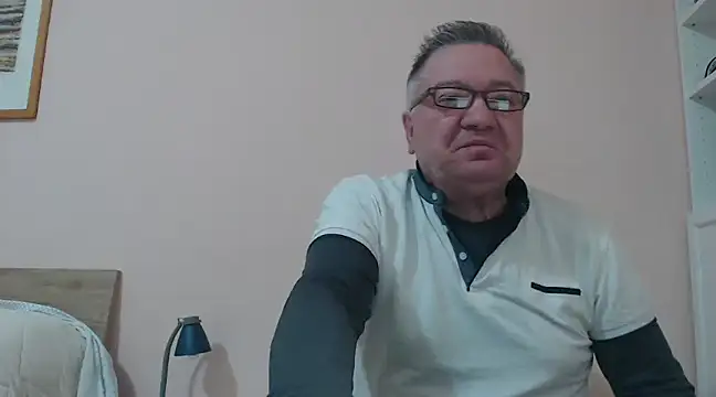 YOU6me online show from 18, 1, 2025