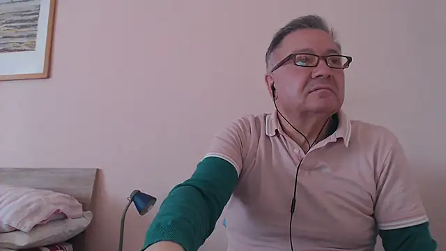 YOU6me online show from 15, 11, 2025