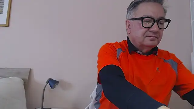 YOU6me online show from 18, 12, 2025