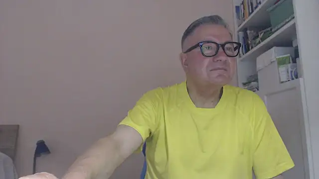 Snapshot of YOU6me chatting on 16, 7, 2026 YOU6me online show from 16, 7, 2026