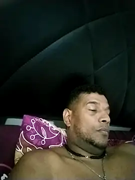 chocolatico1982 online show from 10, 11, 2025