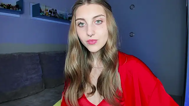 CassiaBlade1 online show from 5, 12, 2024