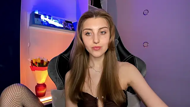 CassiaBlade1 online show from 9, 3, 2025