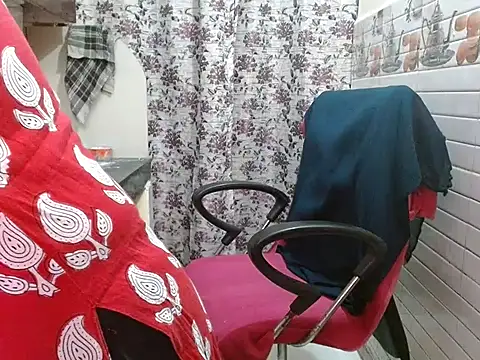 LovingPihu online show from 28, 3, 2026