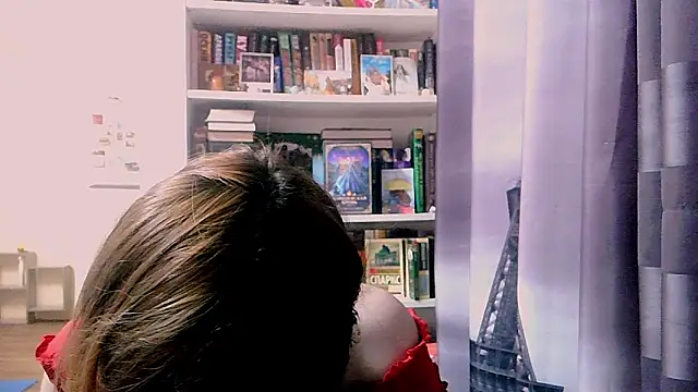 BrattyFoxyGirl online show from 17, 2, 2025