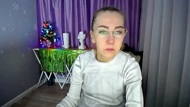 queen a n i online show from 11, 1, 2025