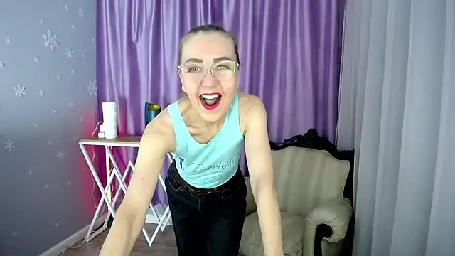 queen a n i online show from 31, 1, 2025