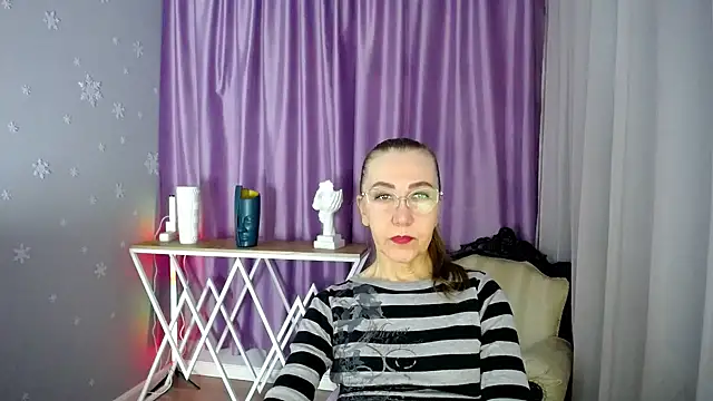 queen a n i online show from 23, 2, 2025