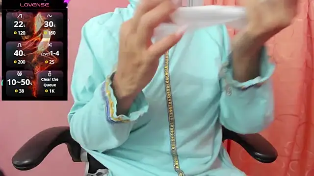 Snapshot of DarshaKhemu chatting on 13, 12, 2024 DarshaKhemu online show from 13, 12, 2024