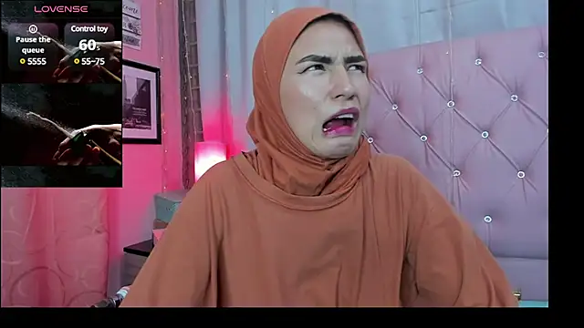 Snapshot of DarshaKhemu chatting on 6, 2, 2025 DarshaKhemu online show from 6, 2, 2025