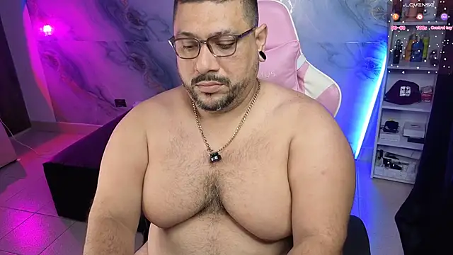 jacoob woods online show from 18, 4, 2026