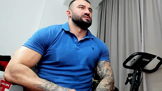 MuscleJohn online show from 30, 1, 2025