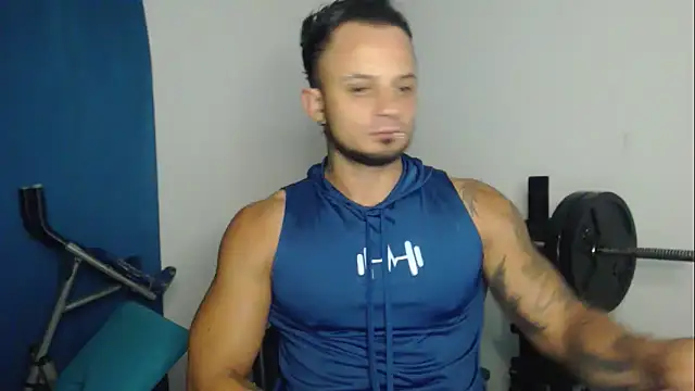 Snapshot of JacobJamess chatting on 18, 11, 2025 JacobJamess online show from 18, 11, 2025