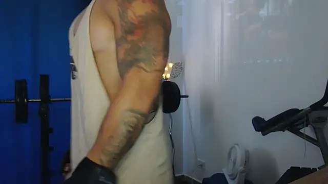 Snapshot of JacobJamess chatting on 2, 12, 2025 JacobJamess online show from 2, 12, 2025