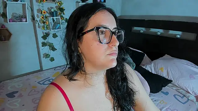 Snapshot of Cherry_jhoana chatting on 16, 12, 2024 Cherry jhoana online show from 16, 12, 2024