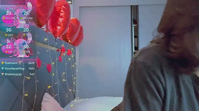 Mia Tin online show from 23, 2, 2025