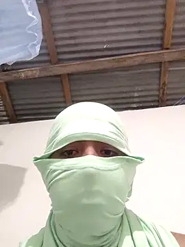 Snapshot of Xxmoonx chatting on 27, 9, 2025 Xxmoonx online show from 27, 9, 2025