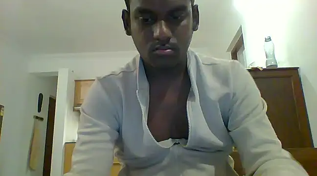 Snapshot of Slavebottombdsm09 chatting on 8, 2, 2025 Slavebottombdsm09 online show from 8, 2, 2025