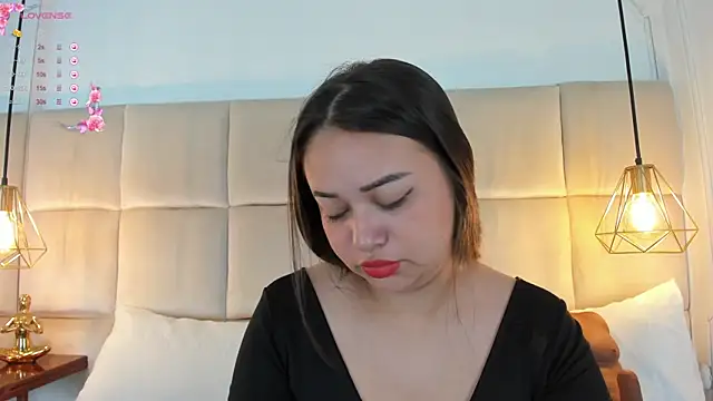 AnaisClark online show from 22, 1, 2025