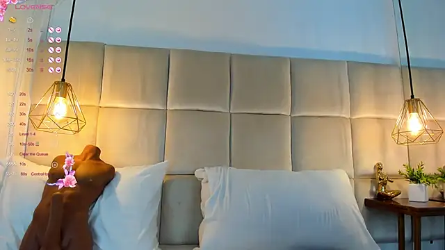 AnaisClark online show from 27, 2, 2025