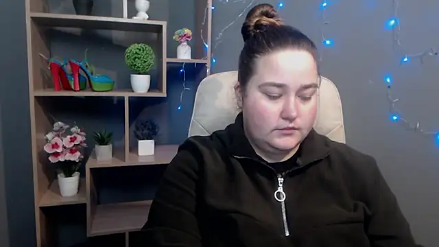 Snapshot of XX_Daniella_XX chatting on 11, 11, 2025 XX Daniella XX online show from 11, 11, 2025