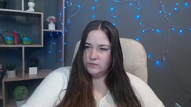 Snapshot of XX_Daniella_XX chatting on 14, 11, 2025 XX Daniella XX online show from 14, 11, 2025