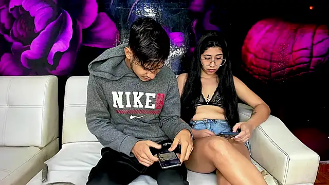 Snapshot of SecretsParty chatting on 27, 2, 2025 SecretsParty online show from 27, 2, 2025