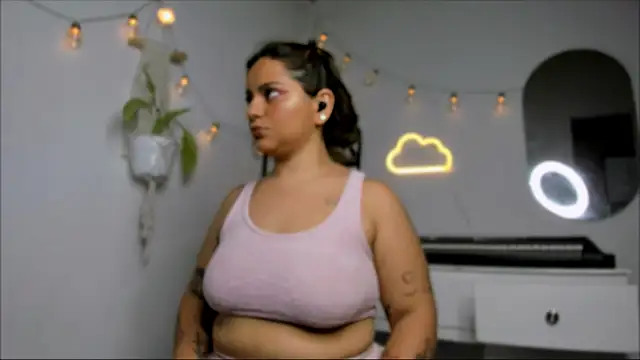 susy angel online show from 29, 12, 2024