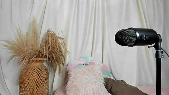 susy angel online show from 13, 9, 2025