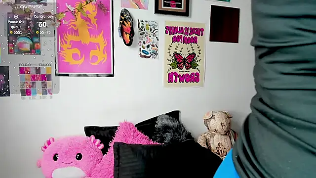 Snapshot of johnnyalx chatting on 9, 10, 2025 johnnyalx online show from 9, 10, 2025