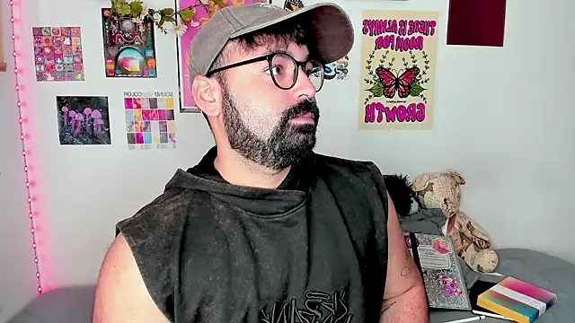 Snapshot of johnnyalx chatting on 14, 10, 2025 johnnyalx online show from 14, 10, 2025