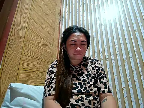 LalaiAsian online show from 1, 3, 2026