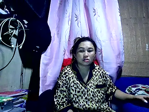 LalaiAsian online show from 19, 6, 2026
