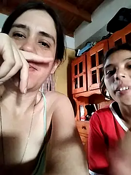 mariamac420 online show from 5, 3, 2025